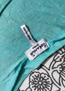 Splendid Women Green Cotton Mix Pocket Tshirt