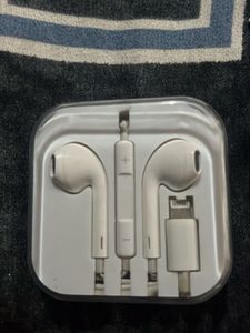 Apple EarPods