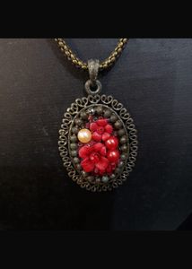Floral Pendant Necklace