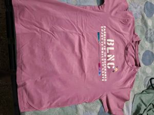Men&#39;s Beautiful Printed Pink T Shirt In L 40 Size