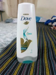 Dove Detangle Conditioner