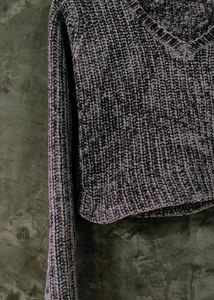 Black Charcoal Crop Wear