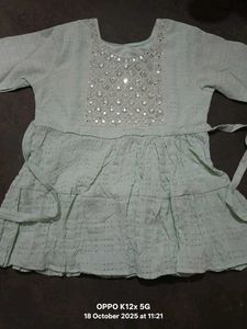 fruak suit Kurta for girl small size