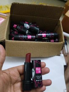 ELLE 18 Color Pops Lipstick