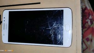 Moto Dead Phone