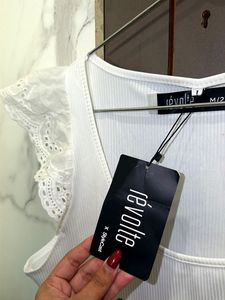 Chic White Tank Top with Lace