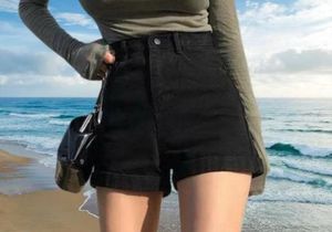 Highwaist Black Shorts