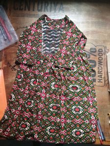 Green Gown. Used Once Or Twice