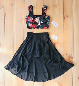 Ewa Young Black Floral Crop Top &amp; Skirt
