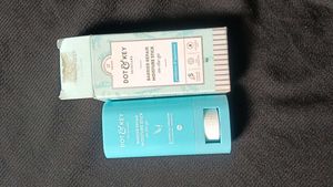 Dot &amp; Key Moisture Stick