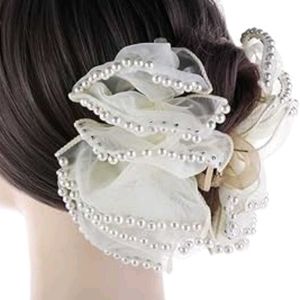 Pearl Hair Clip