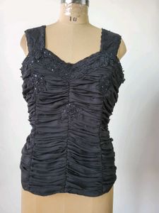 Top , Waist  40 Inches