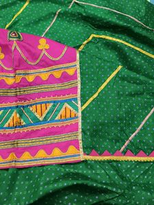 Vintage Gotta Patti Saree Green &amp; Pink