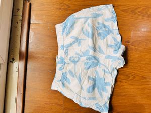 Blue &amp; White Floral Print Shorts