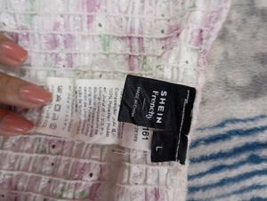 Shein Cute Floral Puff Sleeve Top