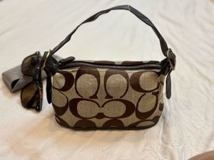coach  authentic handbag