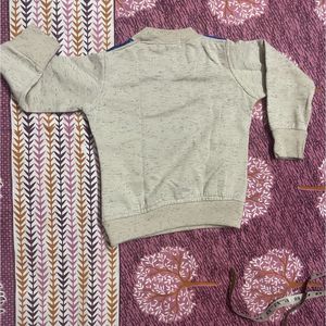 Princess Graphic Top For Winters