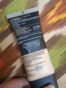 Faces Canada All Day Hydra Matte Foundation