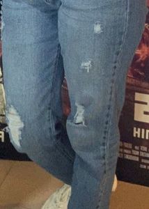 Damage Jeans