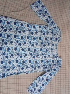Sangouri Women Straight Kurta