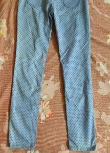 Low rise jeans