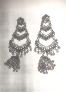 Earings for women..