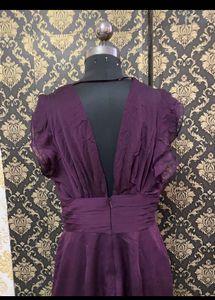 Elegant Plum V-Neck Maxi Dress