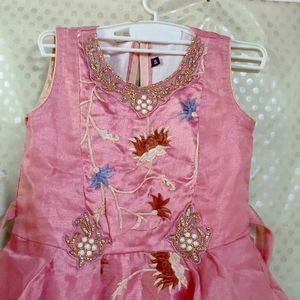 Very Beautiful Party Wear Gown