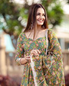 Acchho Suit Set S
