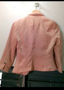 It&#39;s A Blazer Just Light Weight