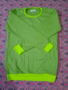 Green Graphic Print Sweatshirt