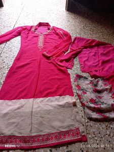 Pink Embroidered Kurti Set