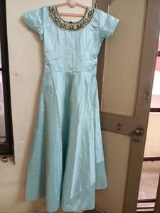 Elegant light blue embroidered dress 💙✨