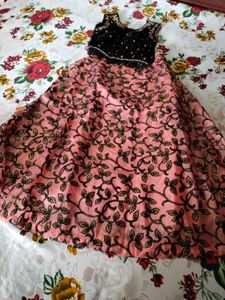 😘Beautiful Crop Top For Women😘