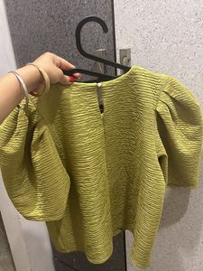 Its A Beautifull Top