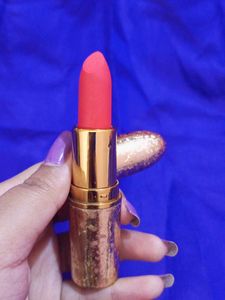 SET OF 8 BULLET LIPSTICKS✨