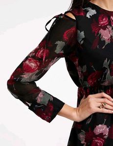 Floral Print Cold Shoulder Dress