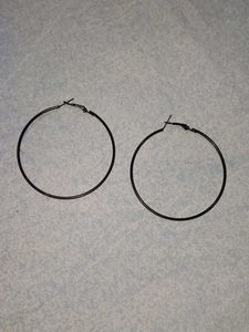 Black hoop Earrings