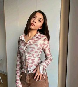 American Paisley Print Fitted Top
