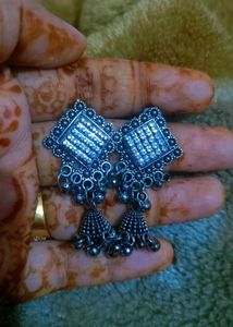 Silver Jhumka Earrings