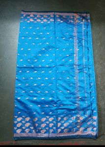 Elegant Blue Leaf Pattern Saree