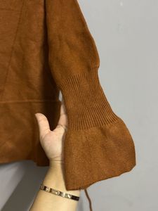 Brown V-Neck Knit Top