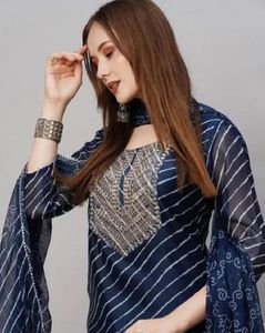 Elegant Navy Blue Kurta Set