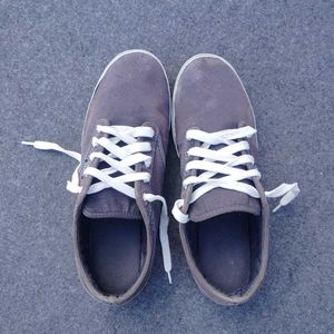 Vans Shoes For Womens