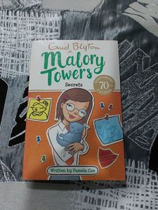 Malory Towers Book 11(Secrets)