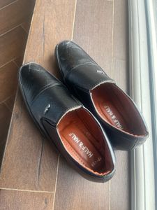 Black Formal Shoes For 10 Yrs Old/used Only Once