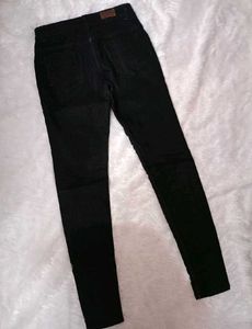 Black Jeans
