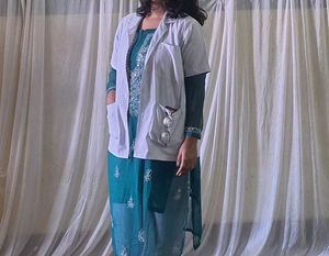 LAB APRON