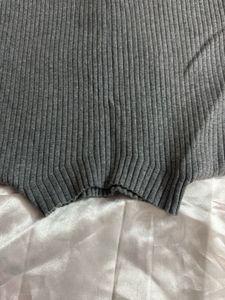 Gray Ribbed Knit Sweater