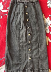 Black Button Denim long Skirt